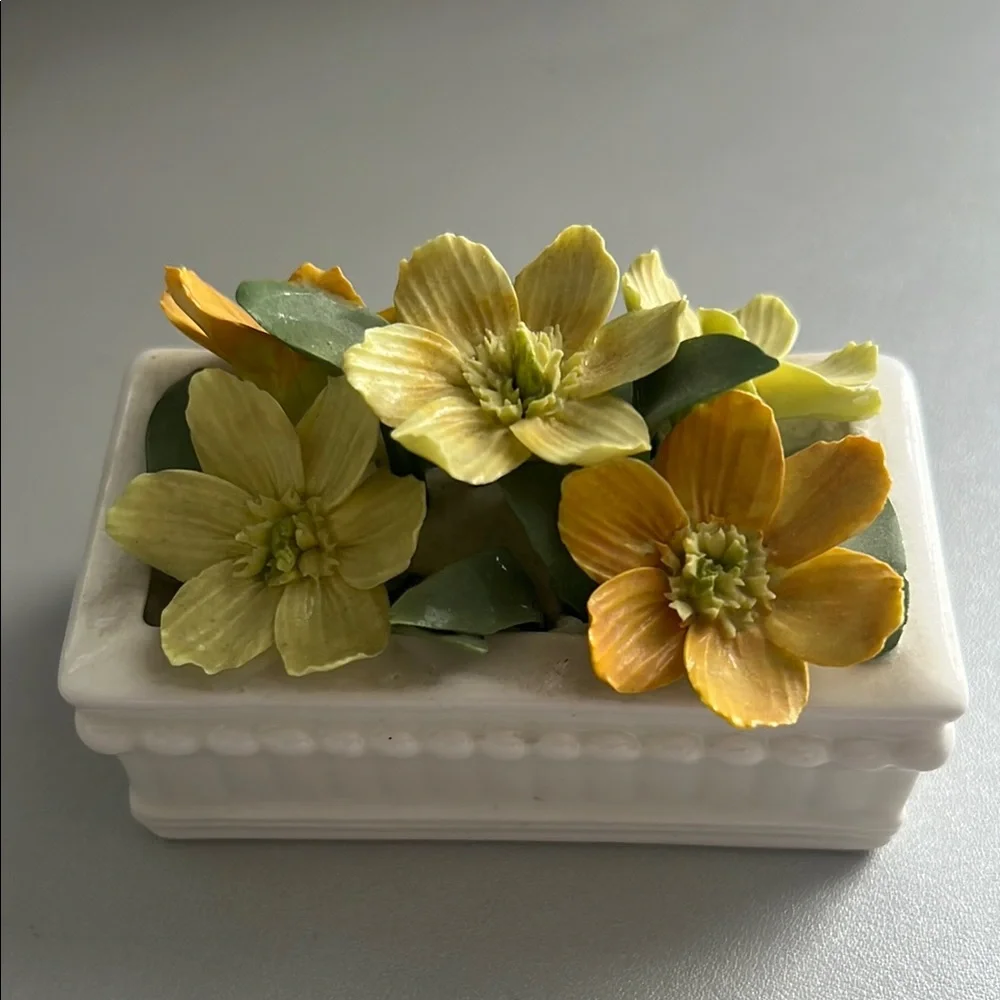Staffordshire Fine Bone China Floral Bouquet
